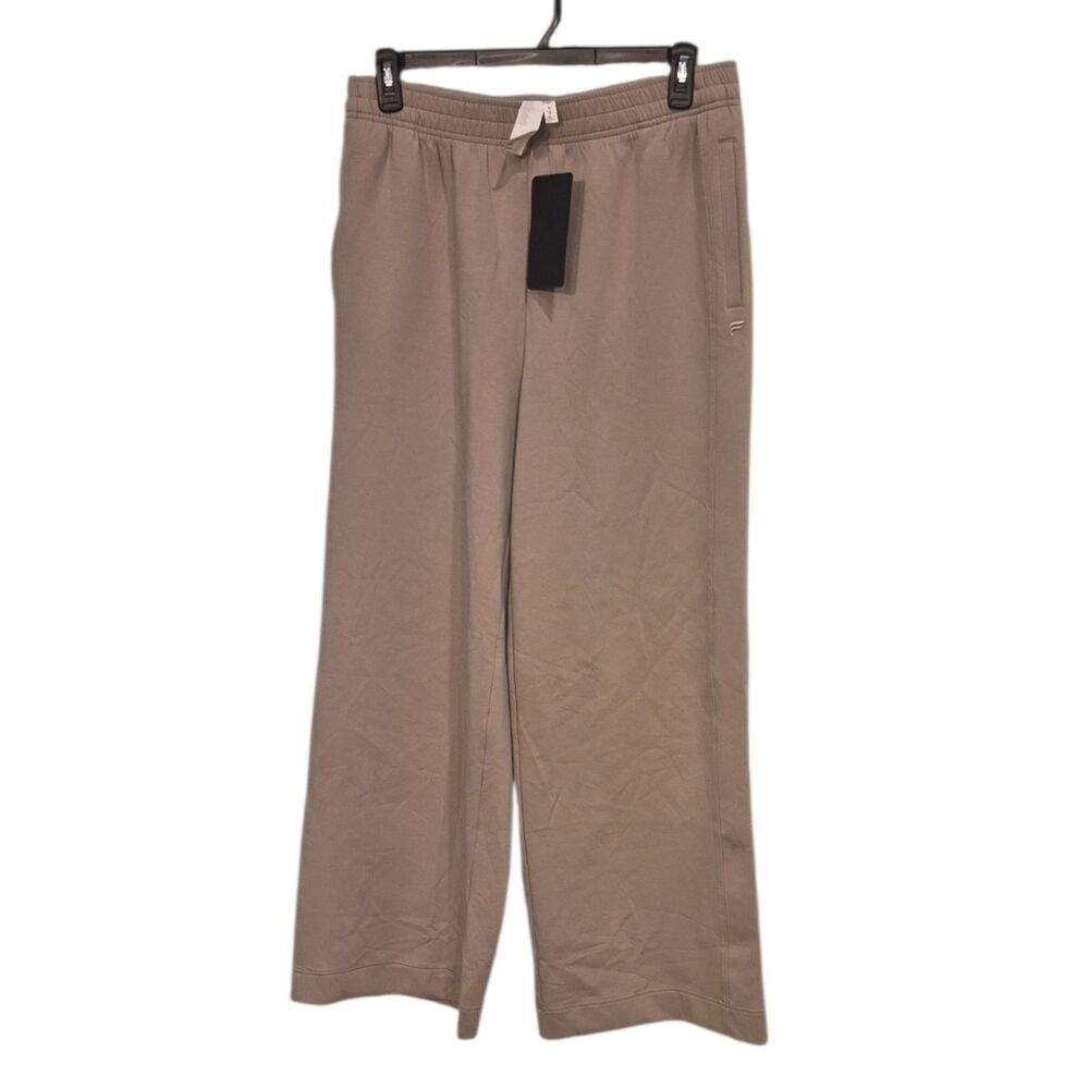 Fabletics Womens Brutalist Khaki Wide Leg Seamed Pant Sweatpants Size XL NWT